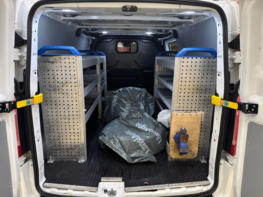 Ford Transit Custom 2019 Valkoinen