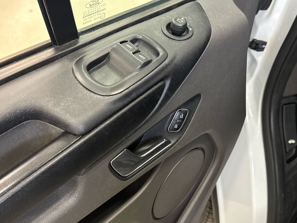 Ford Transit Custom 2019 Valkoinen