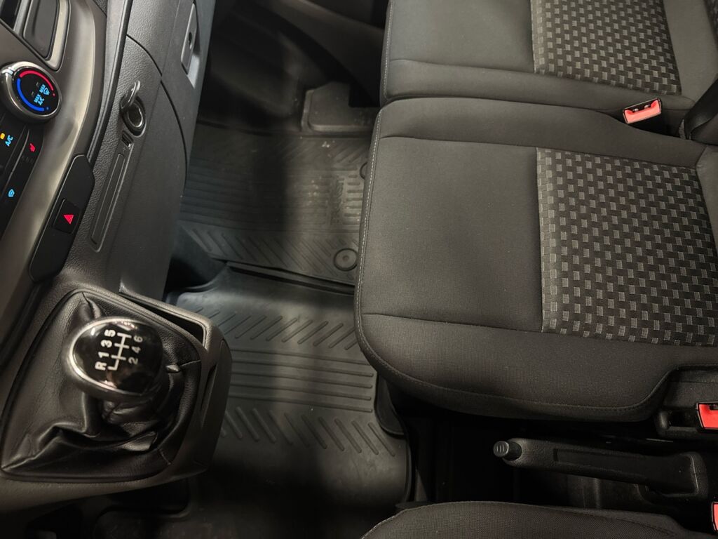 Ford Transit Custom 2019 Valkoinen