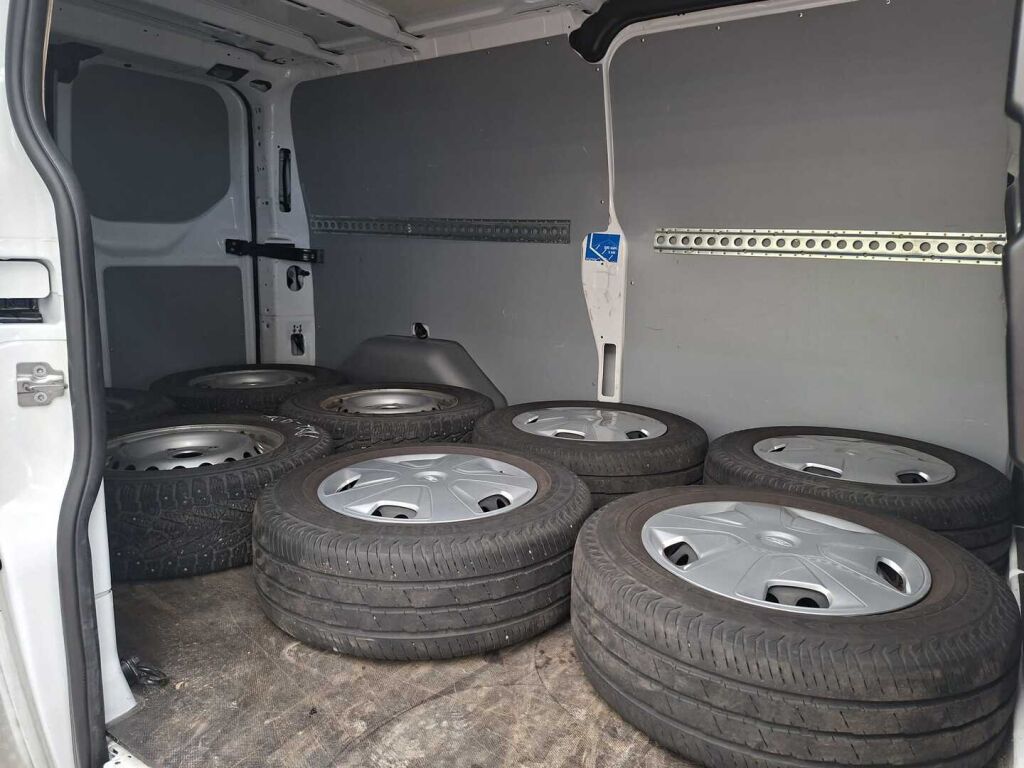 Ford Transit Custom 2019 Valkoinen