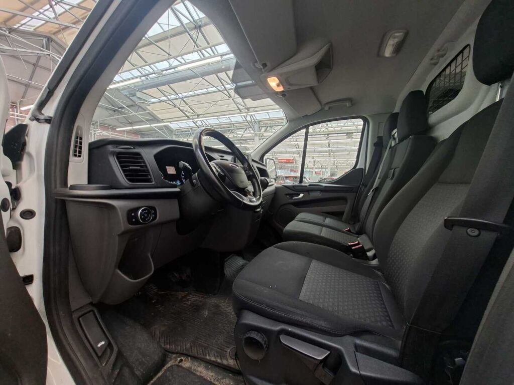 Ford Transit Custom 2019 Valkoinen