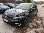 Volkswagen Golf 2017 Musta