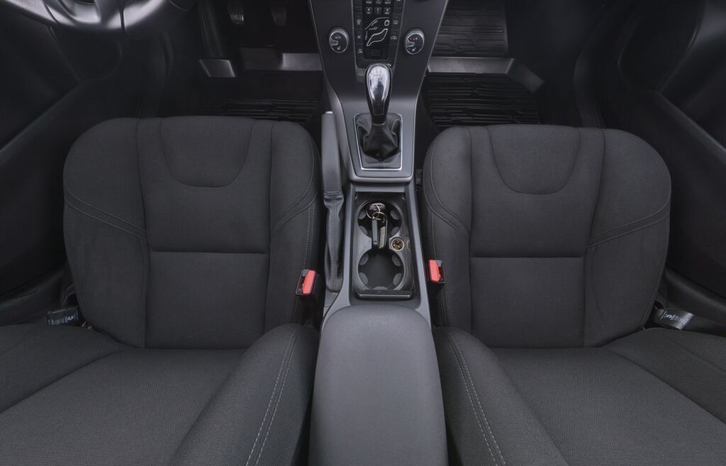 Volvo V40 2017 Valkoinen