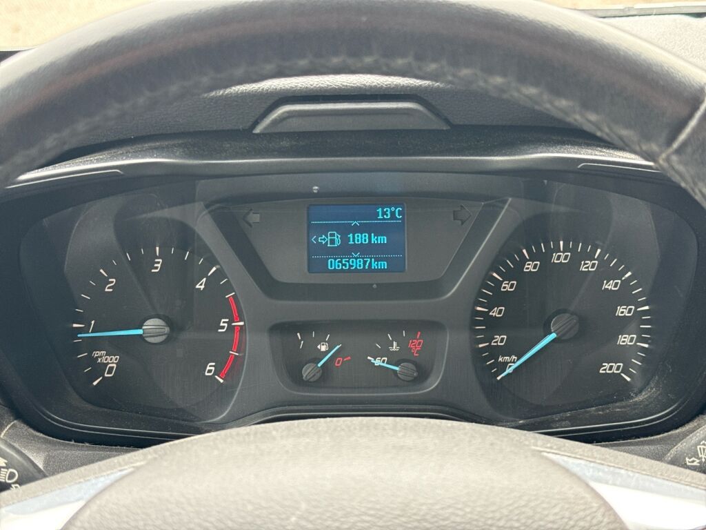 Ford Transit 2019 Valkoinen