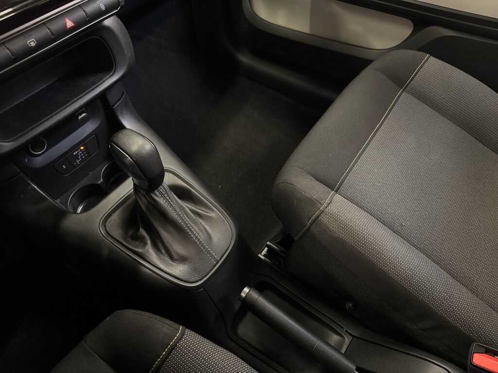 Citroen C3 2019 Punainen