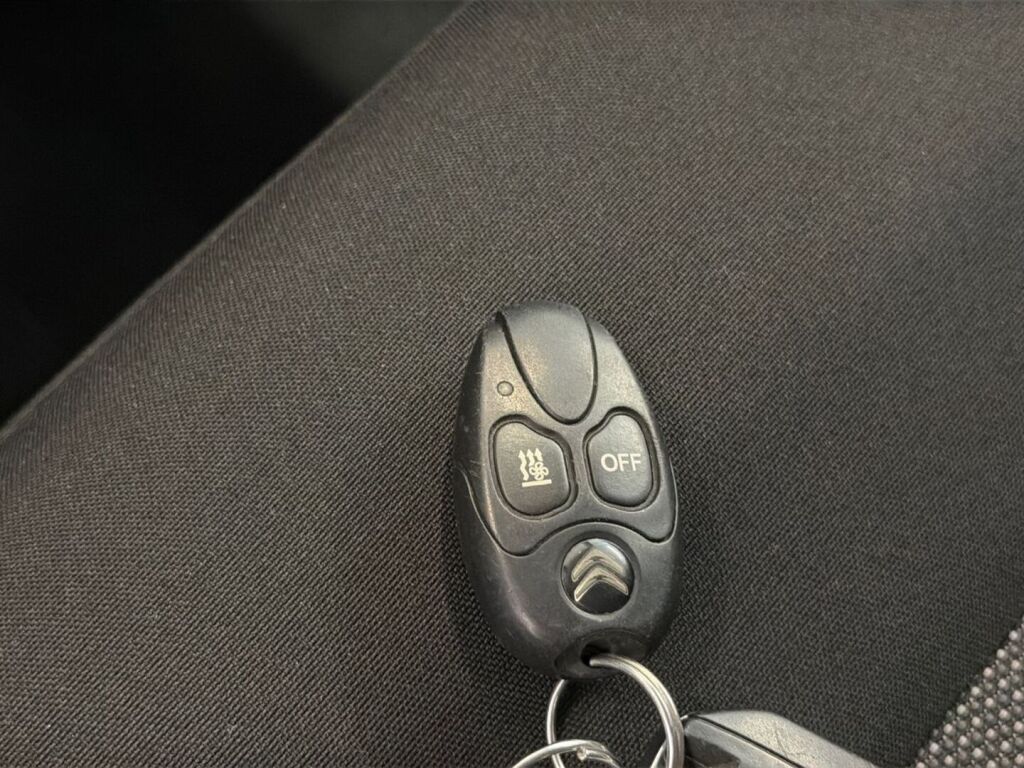 Citroen Spacetourer 2020 Musta