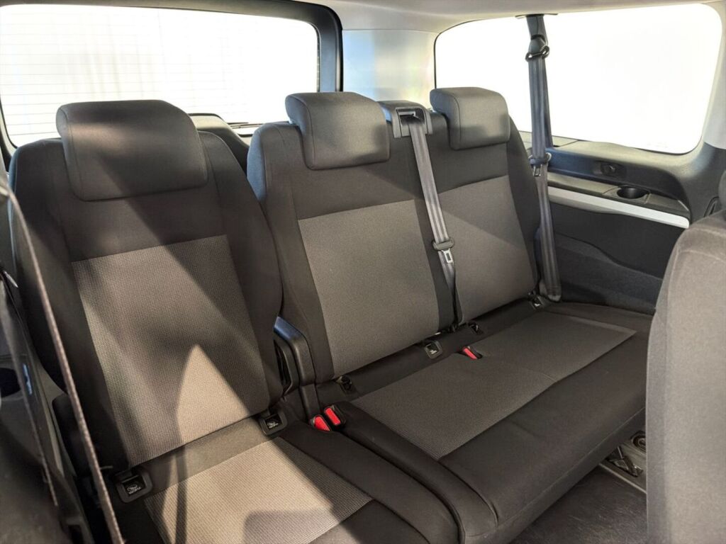 Citroen Spacetourer 2020 Musta