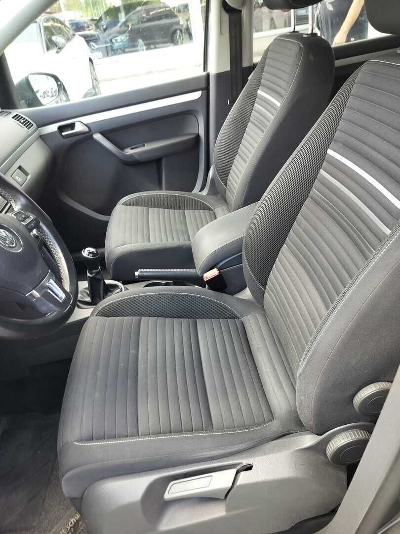 Volkswagen Touran 2014 Ruskea (beige)