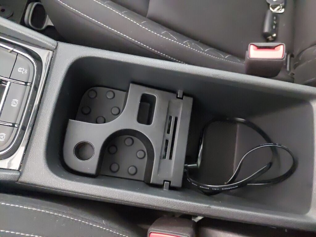 Skoda Karoq 2019 Harmaa