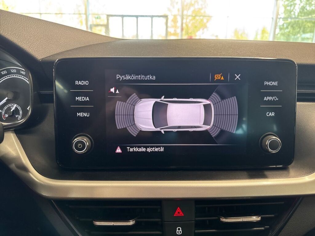 Skoda Scala 2019 Metallinhohto Hopea