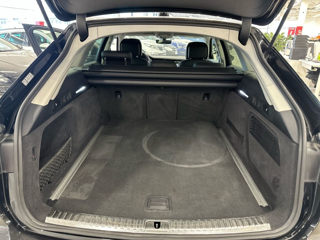 Audi A6 2019 Musta