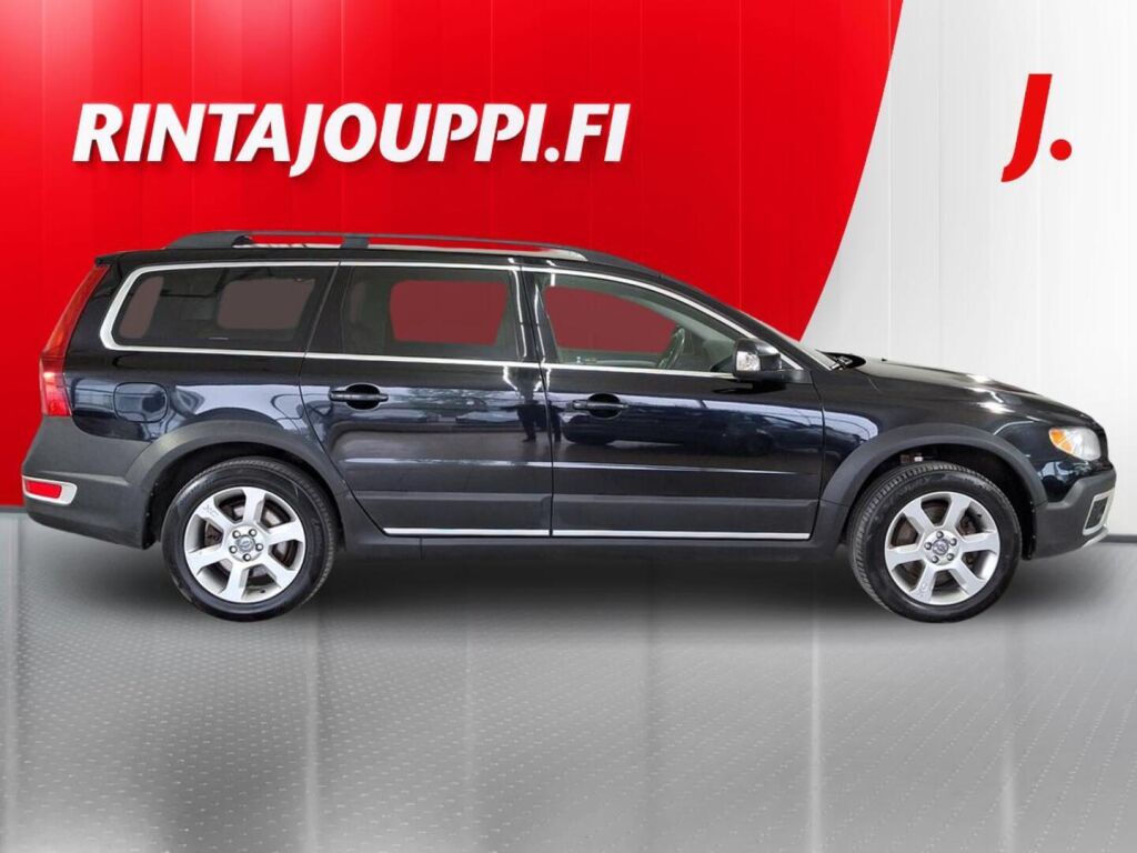 Volvo XC70 2010 Musta