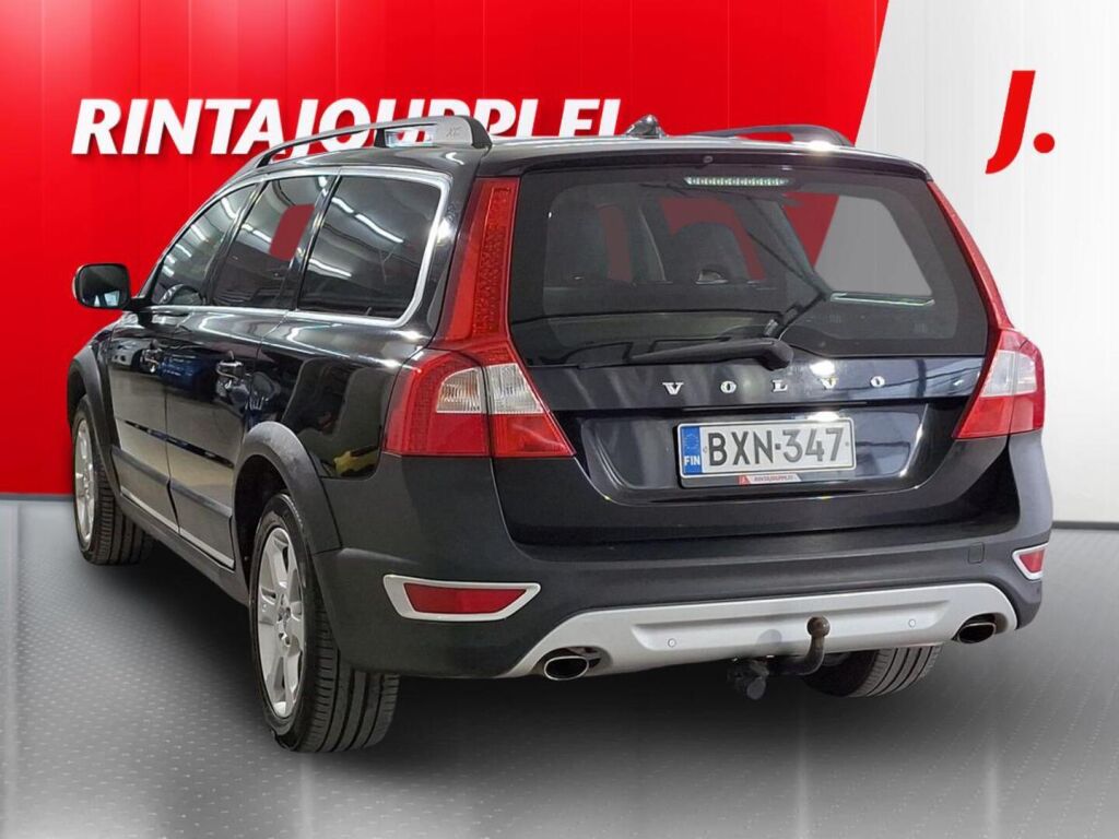 Volvo XC70 2010 Musta