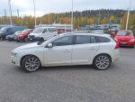 Volvo V60 2017 Valkoinen