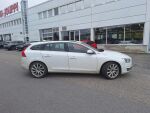 Volvo V60 2017 Valkoinen