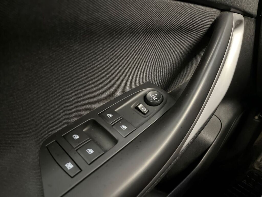 Opel Astra 2019 Valkoinen