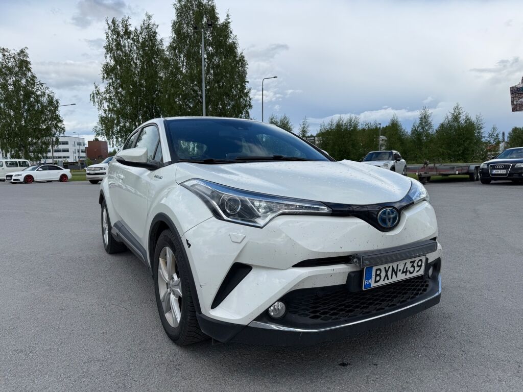 Toyota C-HR 2019 Valkoinen