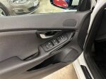 Volvo V40 2019 Valkoinen