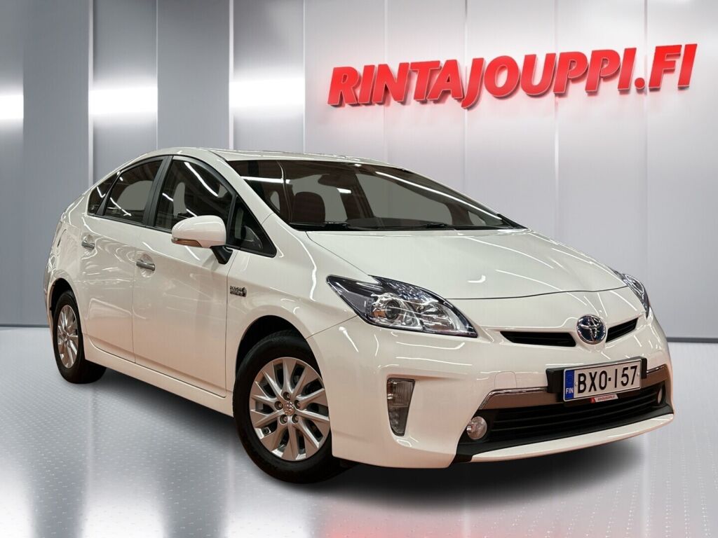 Toyota Prius Plug-in 2015 Valkoinen
