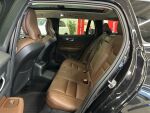 Volvo V60 2019 Musta