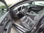 Volvo V60 2019 Musta
