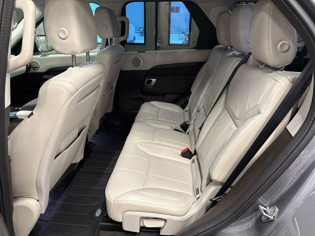 Land Rover Discovery 2020 Harmaa