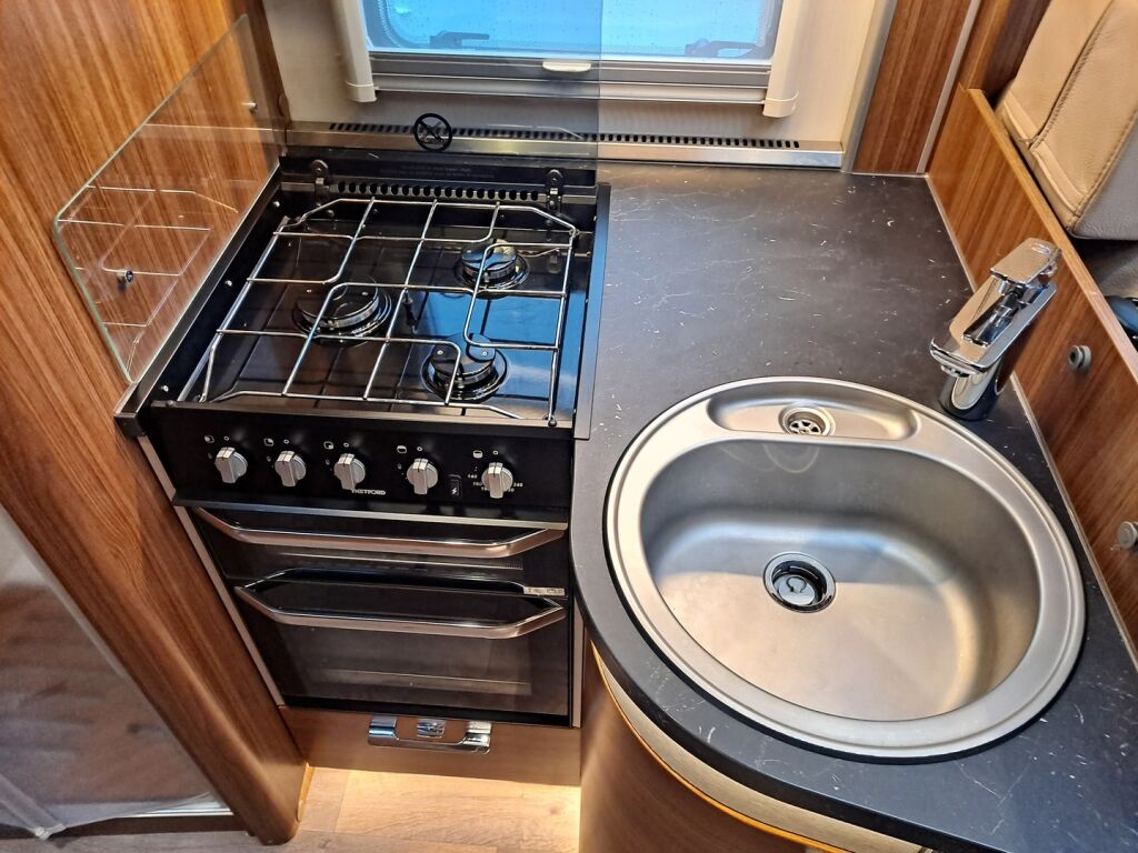 Hymer B 690 MC 2019 8