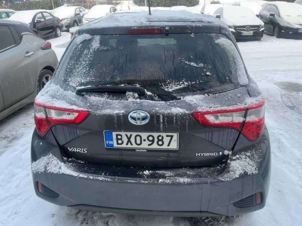 Toyota Yaris 2019 Harmaa