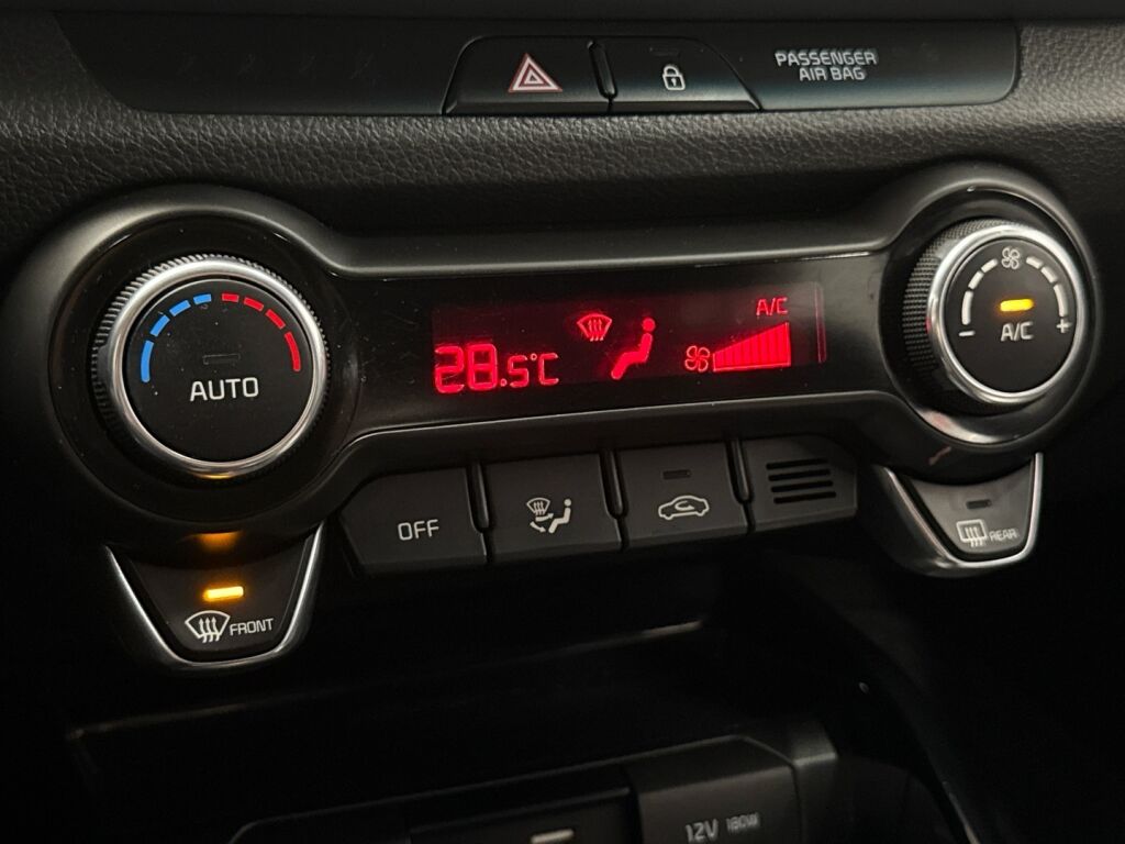 Kia Stonic 2019 Punainen