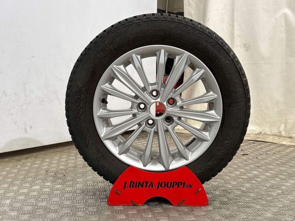 Ford Focus 2019 Valkoinen