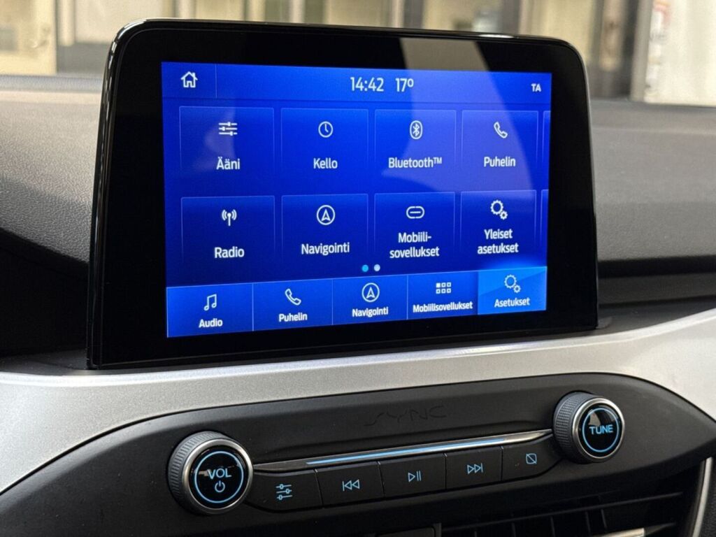Ford Focus 2019 Valkoinen