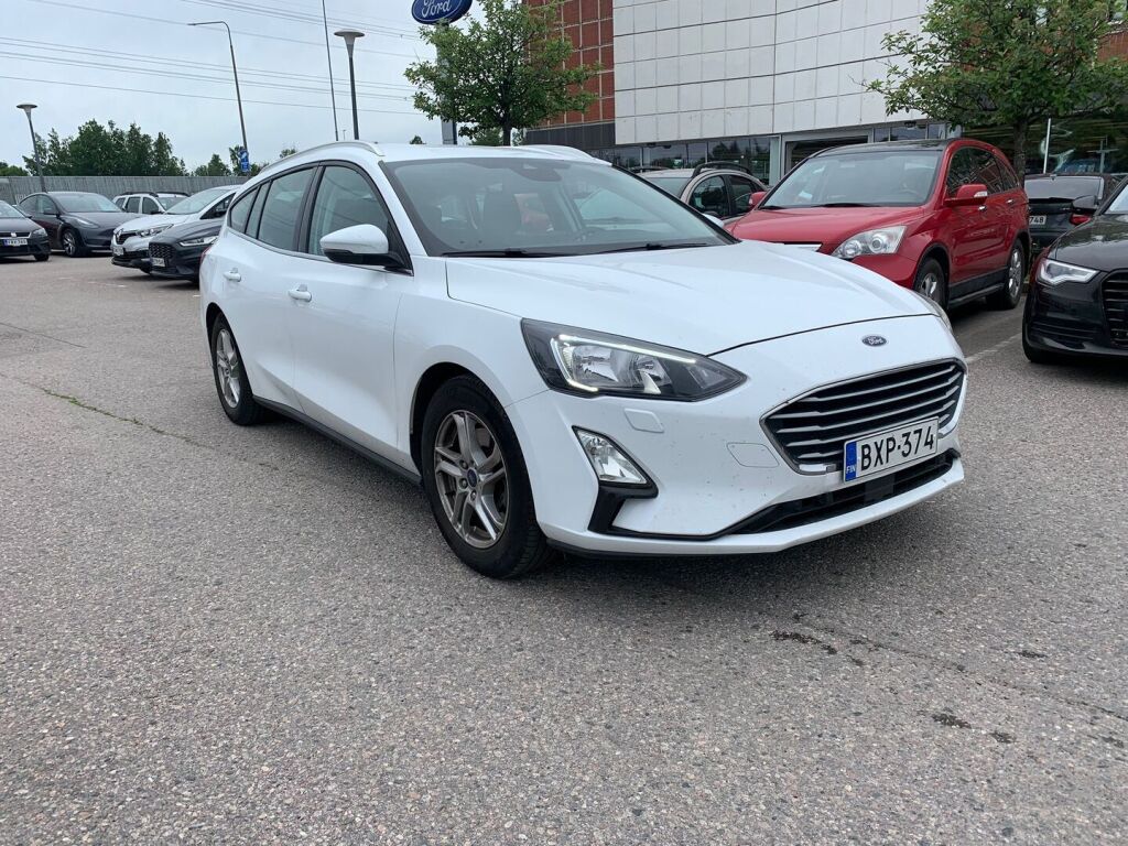 Ford Focus 2019 Valkoinen