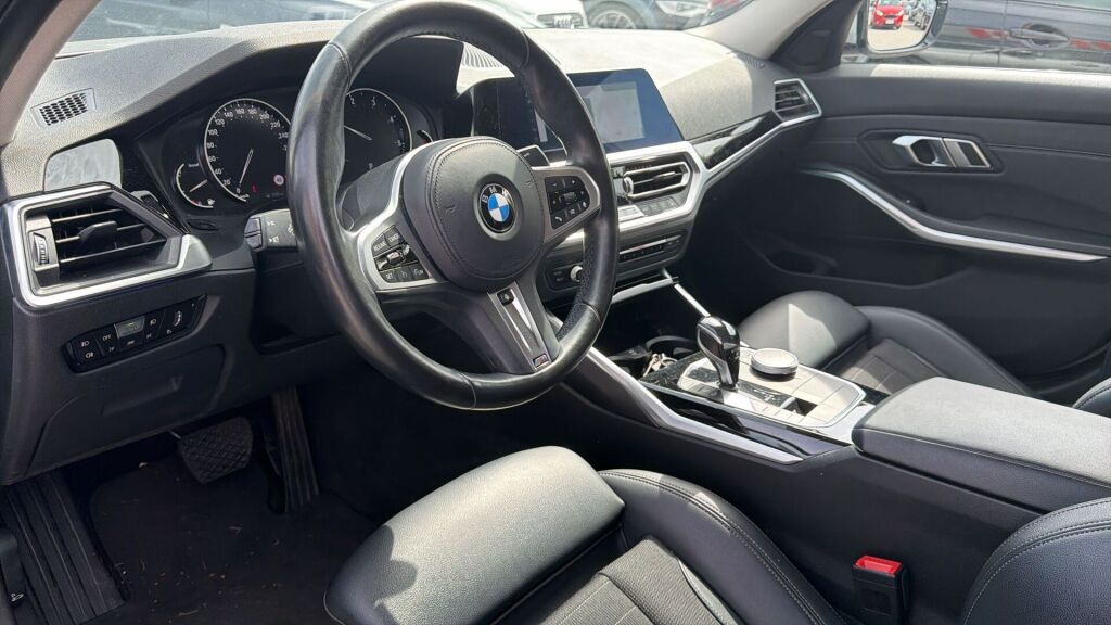 BMW 318 2019 Hopea