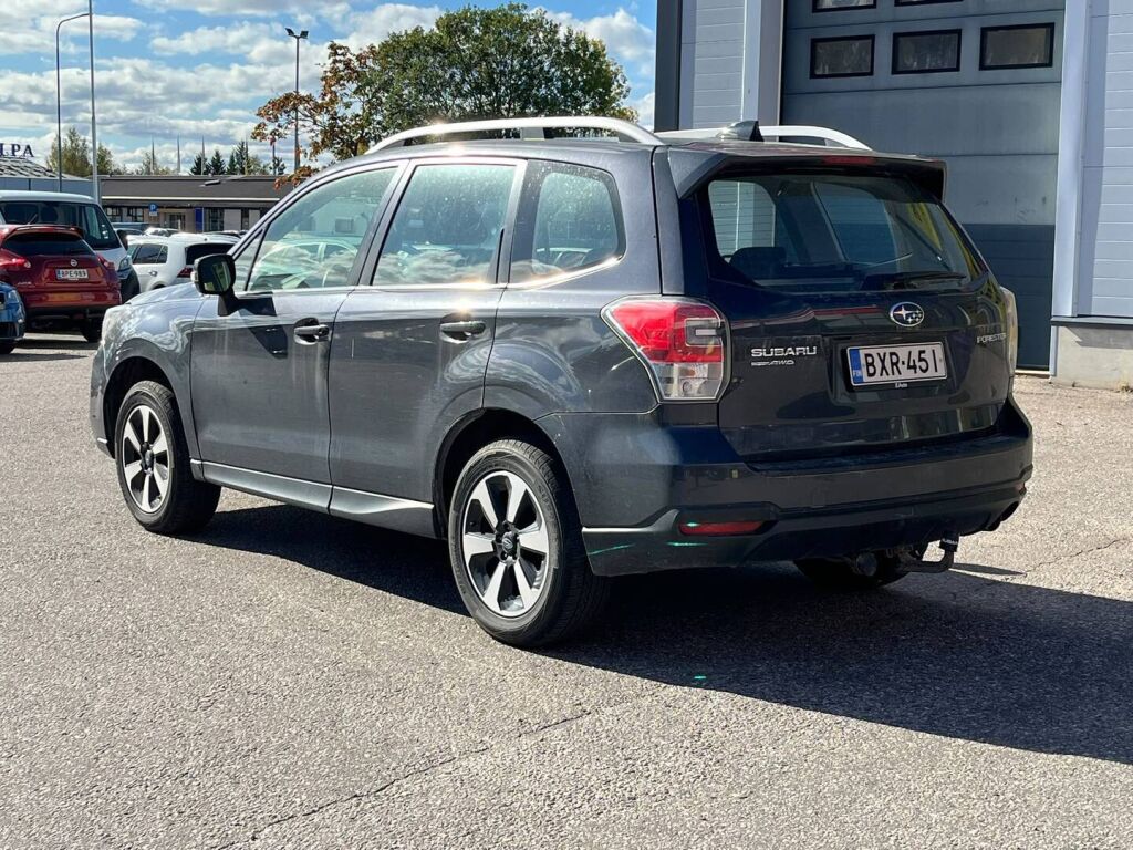 Subaru Forester 2019 Harmaa