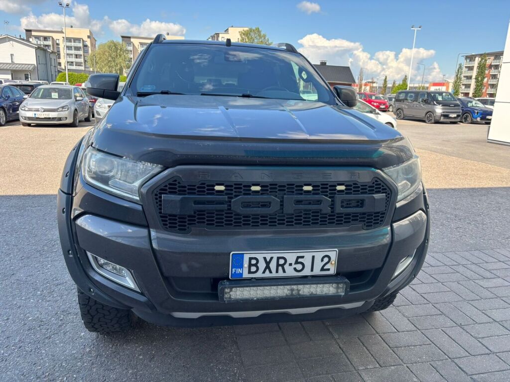 Ford Ranger 2016 Musta