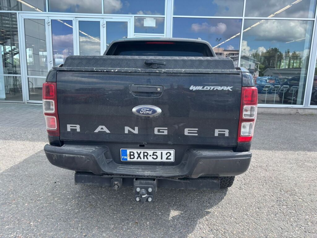 Ford Ranger 2016 Musta