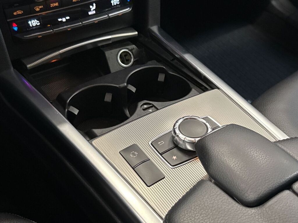 Mercedes-Benz E 2015 Valkoinen