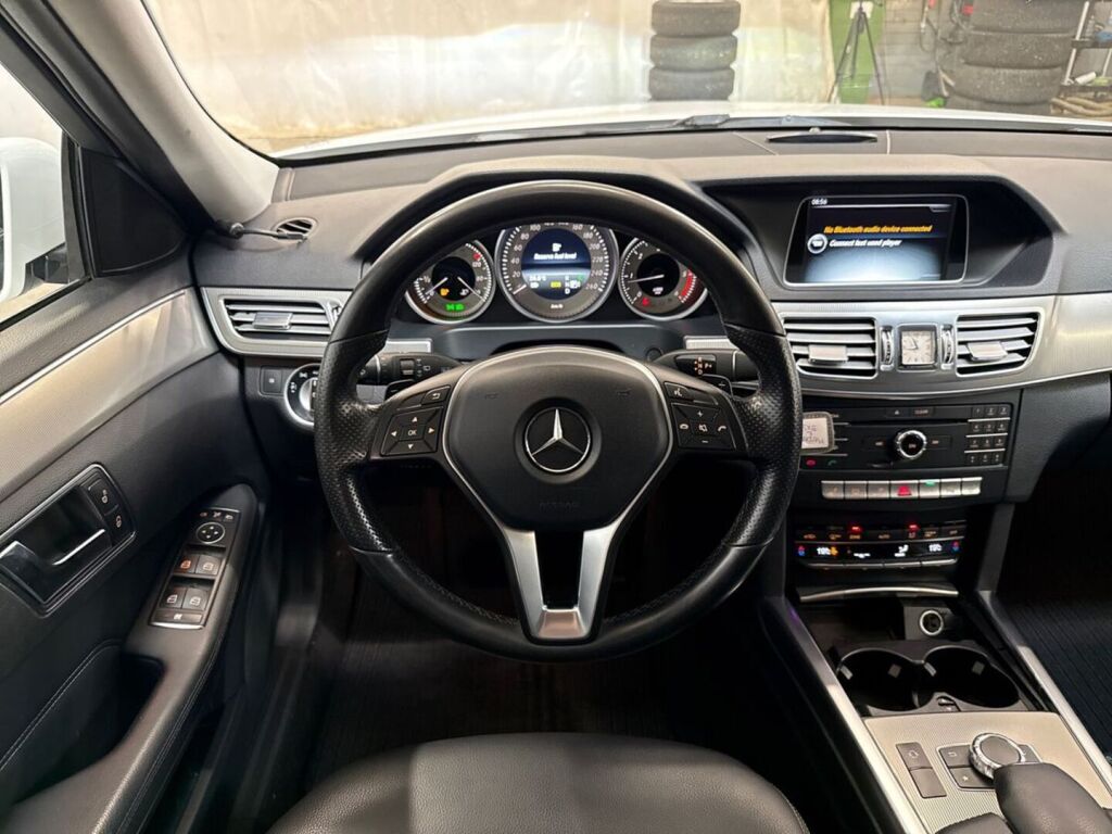 Mercedes-Benz E 2015 Valkoinen