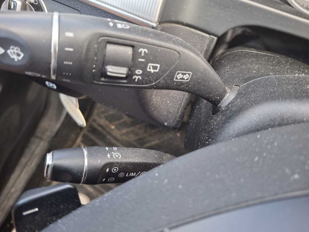 Mercedes-Benz E 2015 Valkoinen