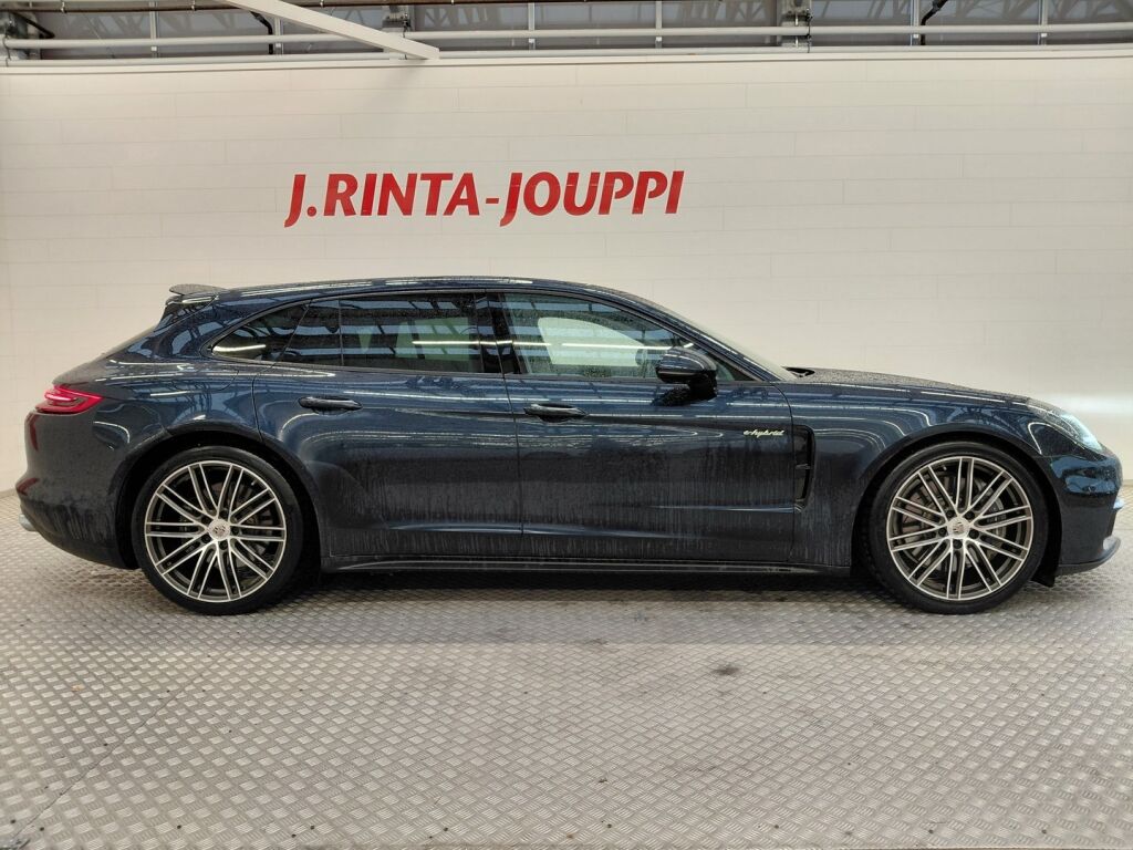 Porsche Panamera 2019 Sininen