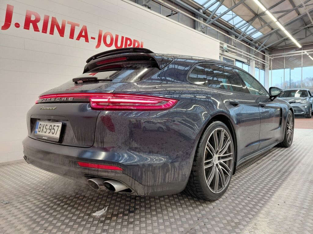 Porsche Panamera 2019 Sininen