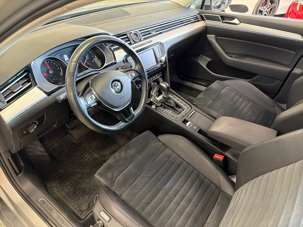 Volkswagen Passat 2016 Hopea