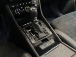Skoda Superb 2019 Musta