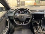 Skoda Superb 2019 Musta