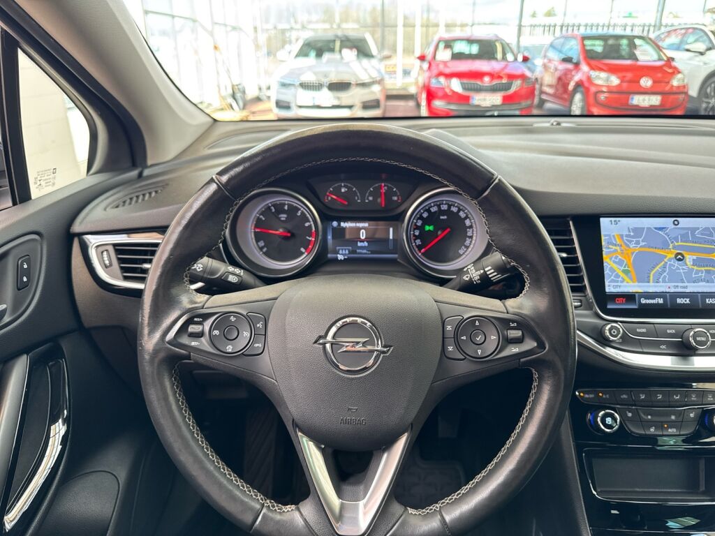 Opel Astra 2019 Sininen