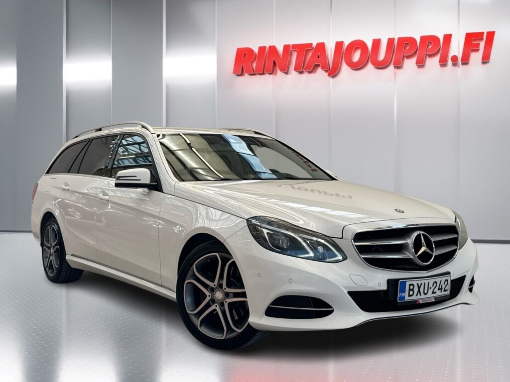 Mercedes-Benz E 2015 Valkoinen