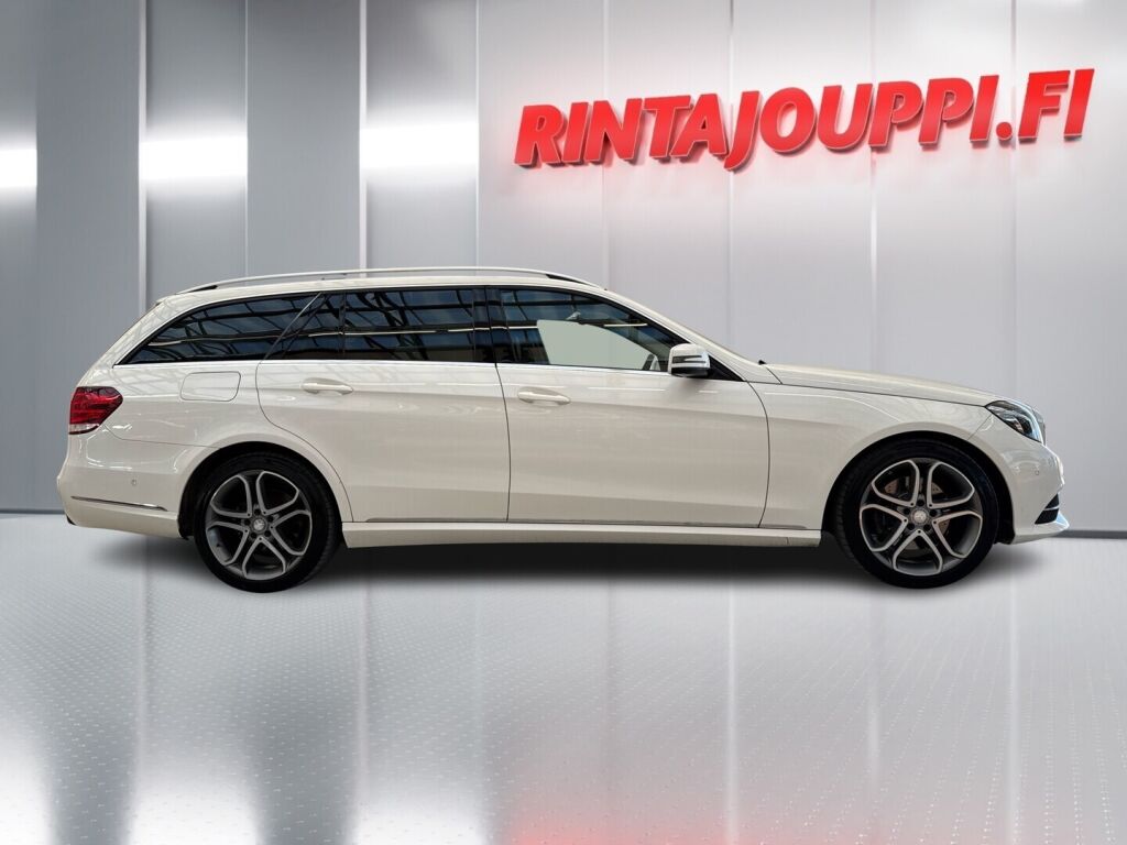 Mercedes-Benz E 2015 Valkoinen