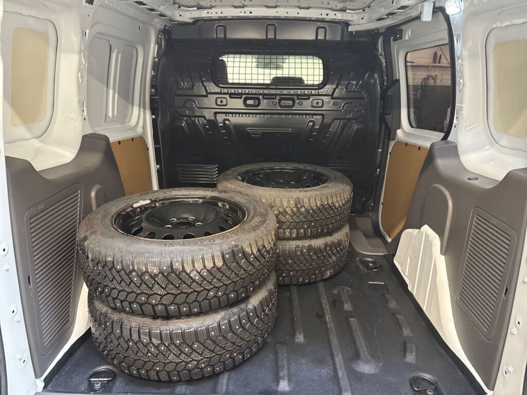 Ford Transit Connect 2019 Valkoinen