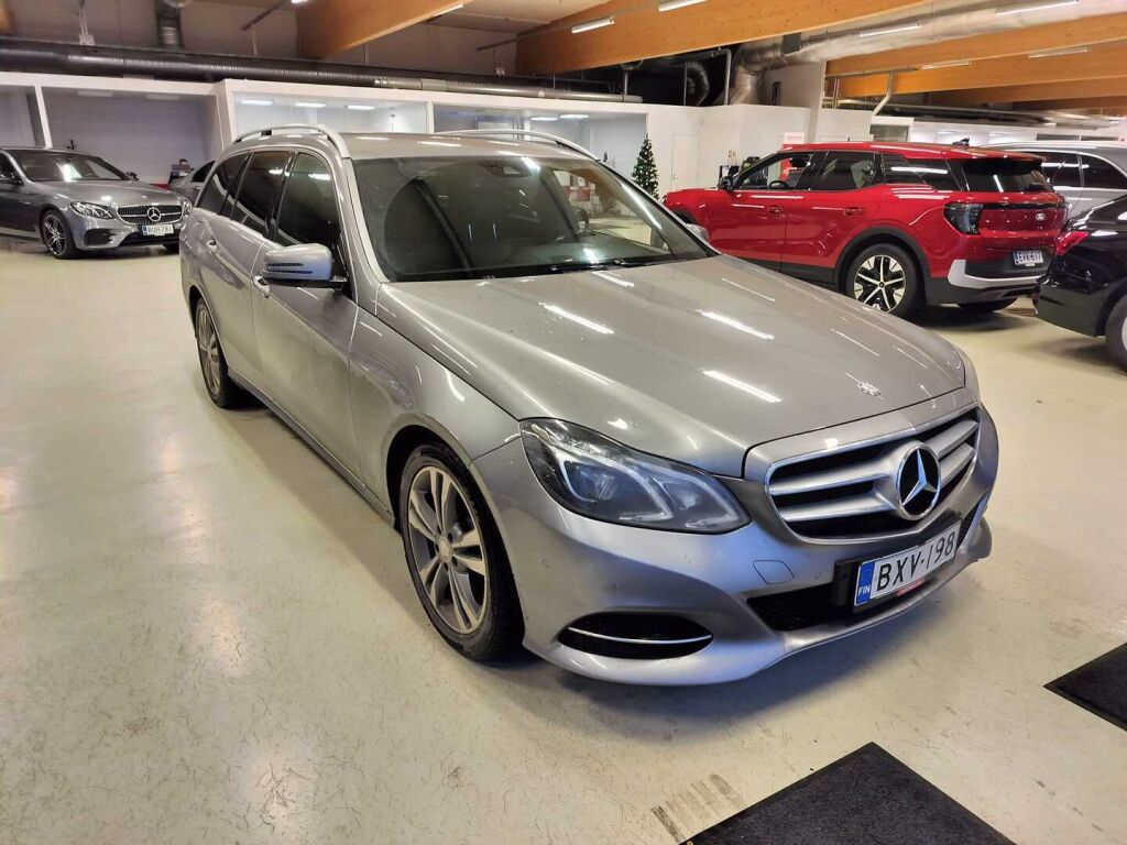 Mercedes-Benz E 2013 Hopea
