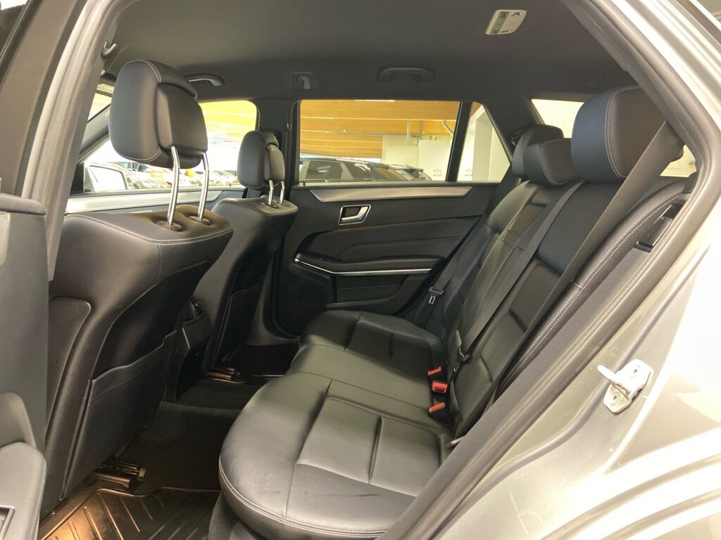 Mercedes-Benz E 2013 Hopea